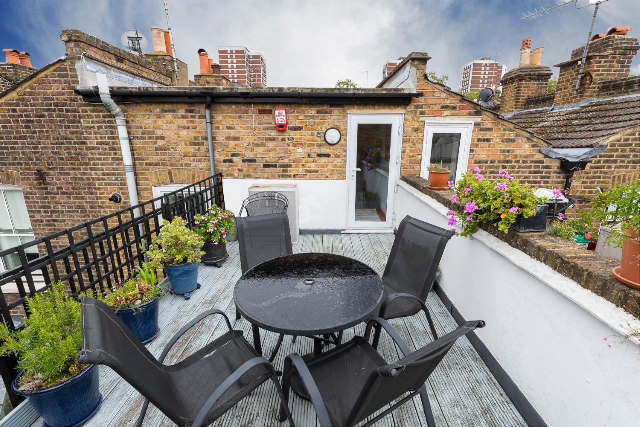 Appartamento Joivy Stunning 3 Bed, 2 Bath House With Garden And Rooftop Terrace Londra Esterno foto