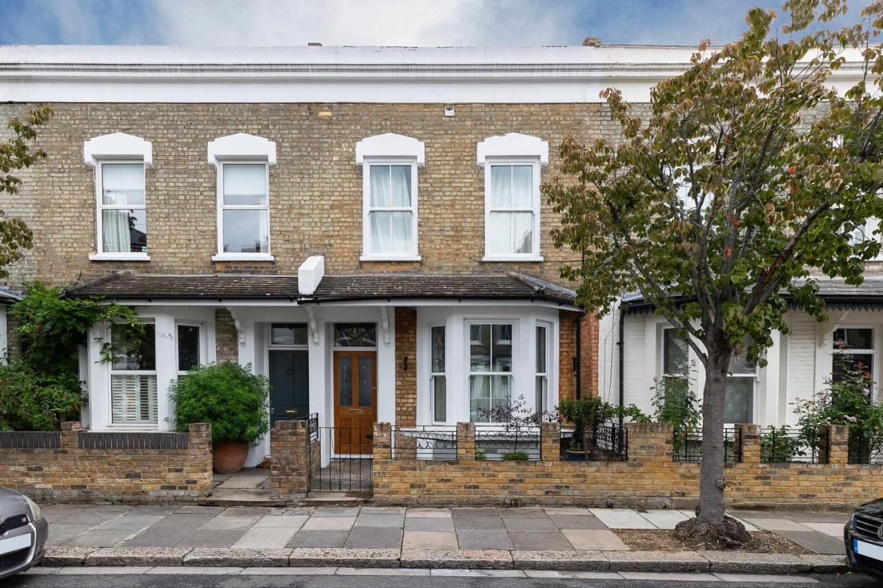 Appartamento Joivy Stunning 3 Bed, 2 Bath House With Garden And Rooftop Terrace Londra Esterno foto